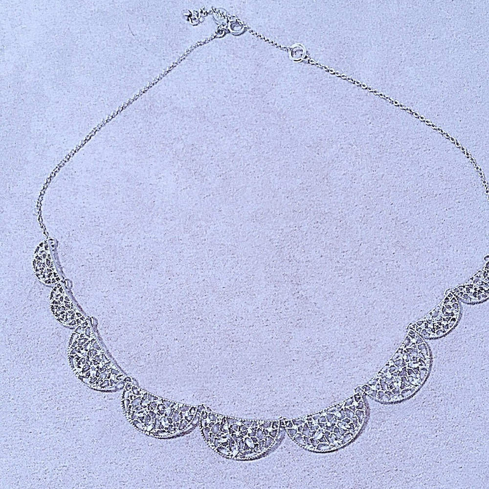 NWOT Silver Statement Soft Collar Necklace - Picture 5 of 8
